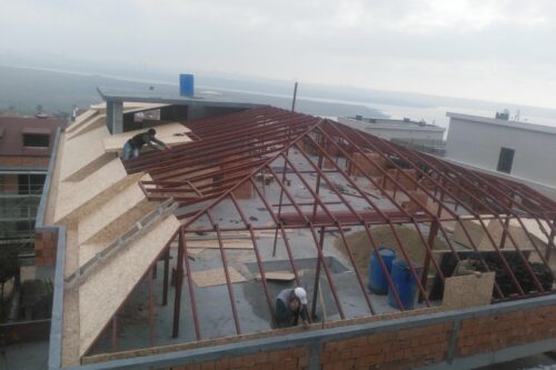 Çelik Konstrüksiyon Çatı Yapımı